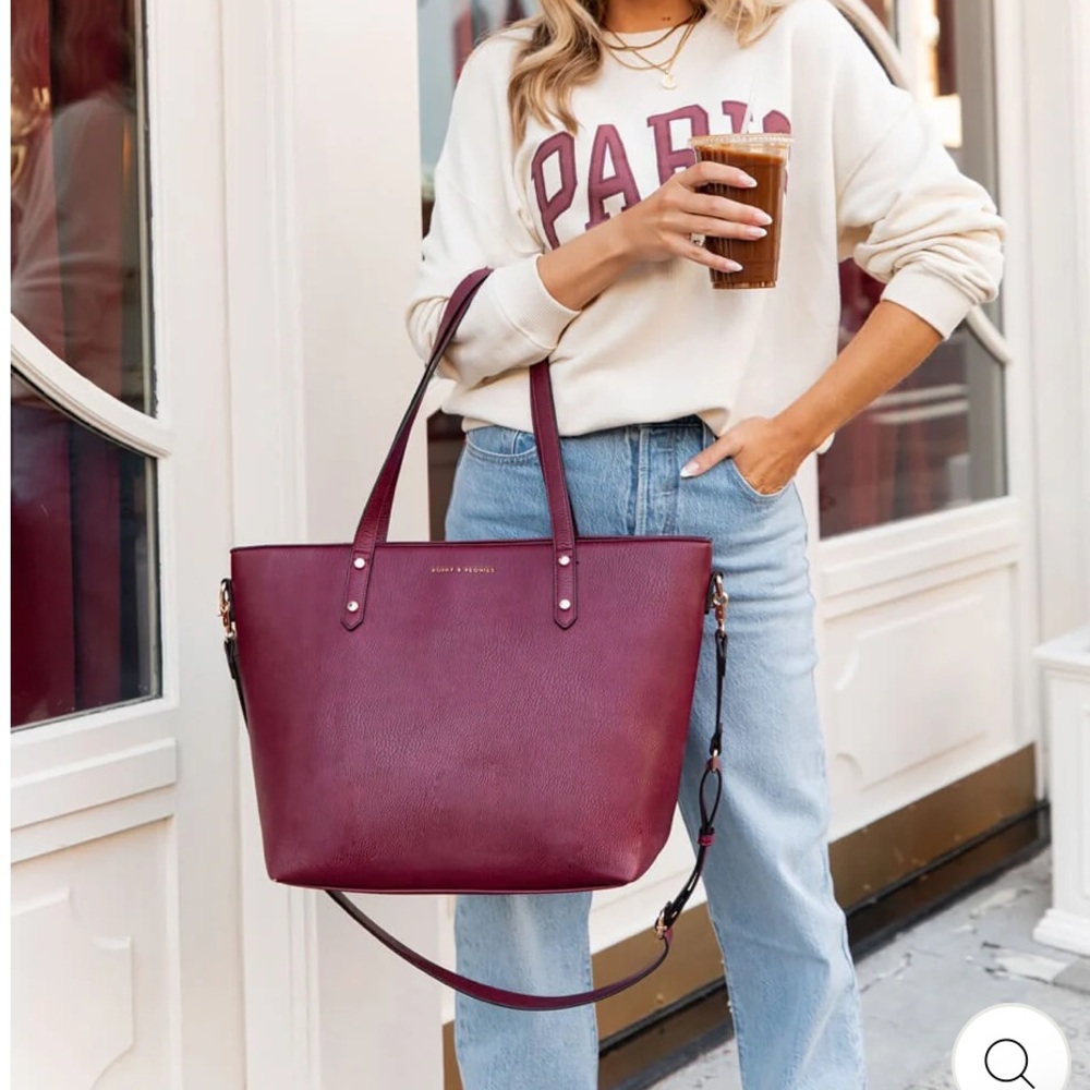 Viral Berry “Go Getter” Tote
